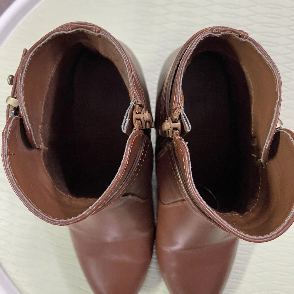 LC Lauren Conrad Angie Bootie Houseleek Hiker Faux-Fur Ankle Boots size 7.5M‎